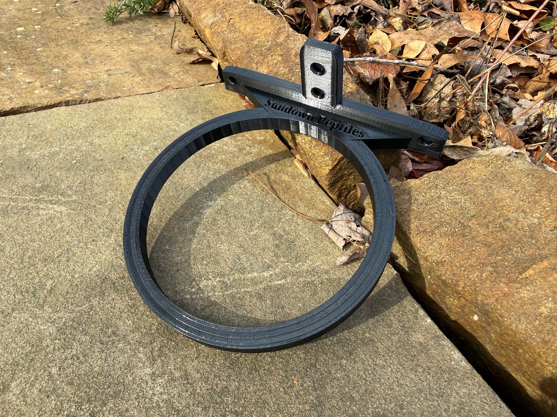 32oz Feeding Bracket - Sundown Reptiles